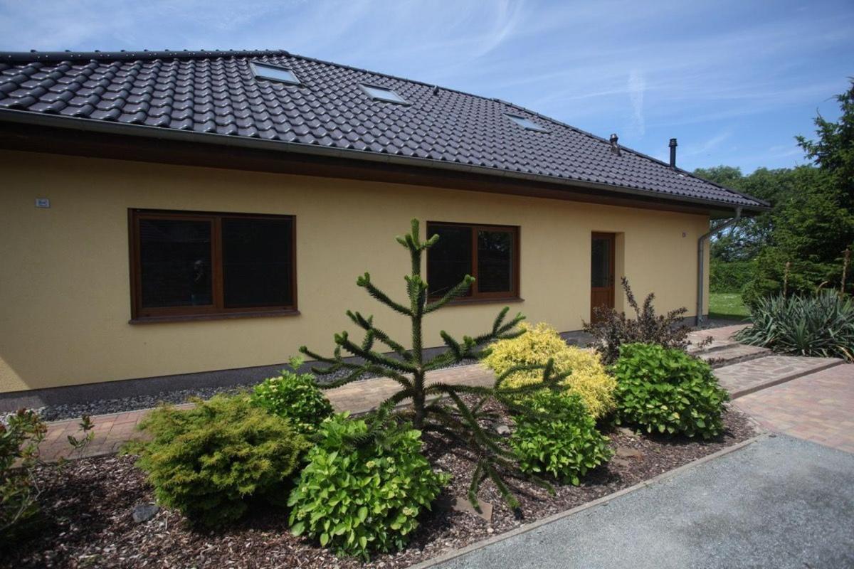 Ferienhaus Jule Pudagla Buitenkant foto